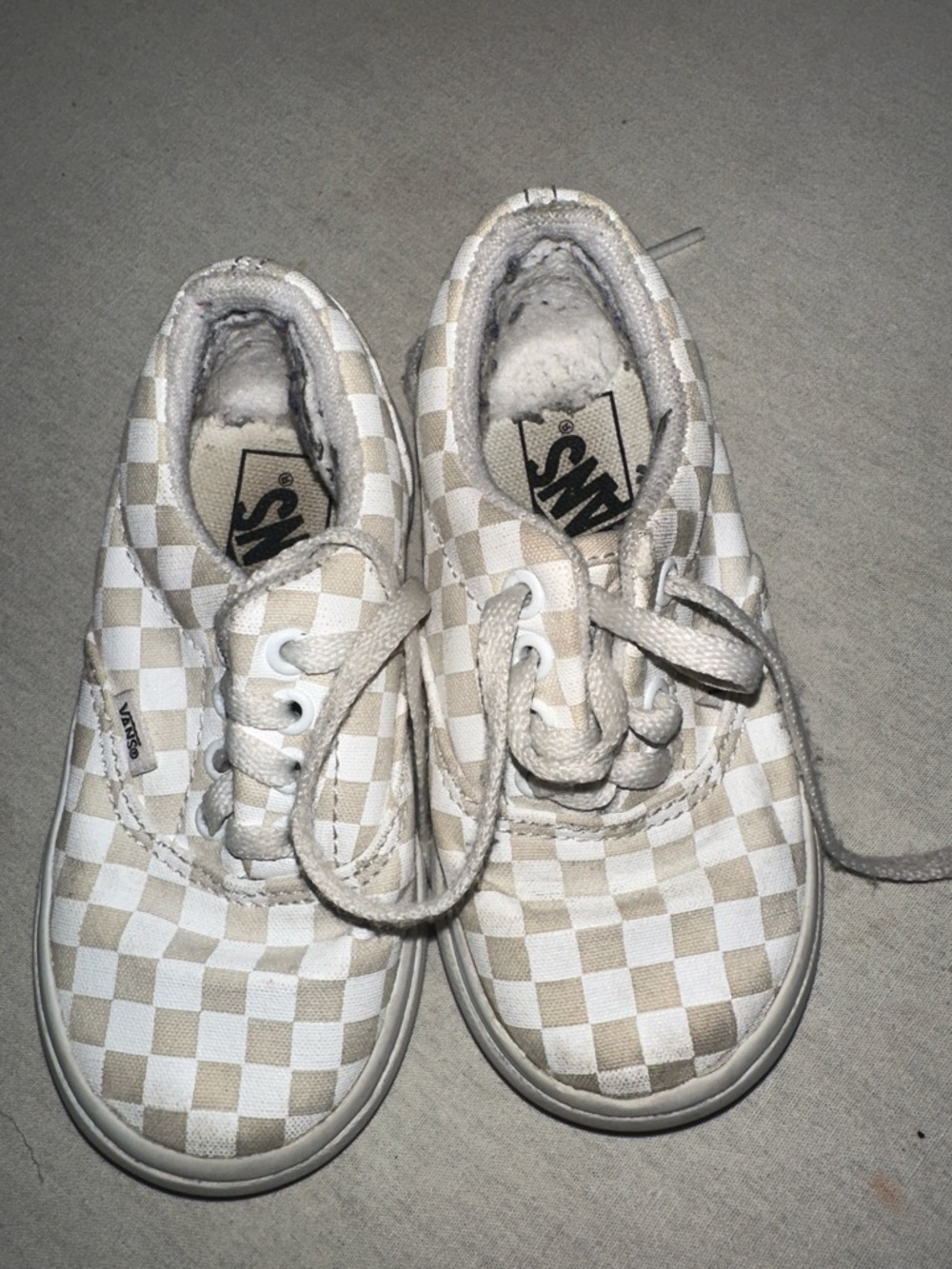 Vans Kids Size 7 Beige and White Checkerboard Lace-Up Sneakers